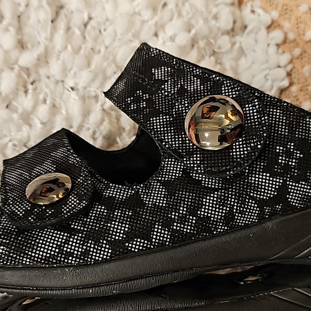 Therafit Sandals - Picture 10 of 16